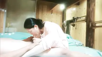 泡良大神，26岁培训机构数学老师，肤白貌美，大白桃子奶，特写粉嫩逼逼，激情啪啪对白精彩