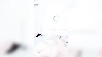 两个美少妇姐妹花双飞【中篇】黑丝网袜，女上位啪啪，对白淫荡，一字马花样打桩