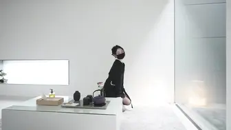 【NaNa】房产经纪人为了买房，与客户偷情，穿着情趣内衣来见客户