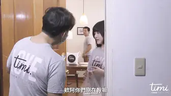 疫情隔离第九天_隔离室男同事在我面前强插女领导