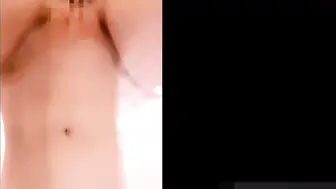 兄妹乱伦第一次拍摄所以特别兴奋 享受着这份禁忌的果实。第一次拍摄让他们兴奋不已