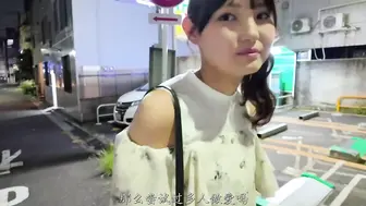 CAWD-942 [中文字幕]国内最可爱、身材最好的大楼清洁员AV出道！？腰围54cm的美丽巨乳-小泉楓さん