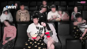 在电影院给女朋友一个惊喜 —— Pinkloving ——